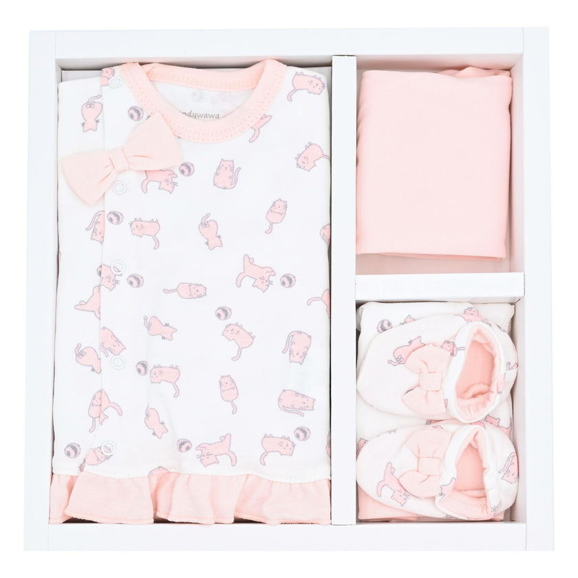 Pink 5 Piece Newborn Set
