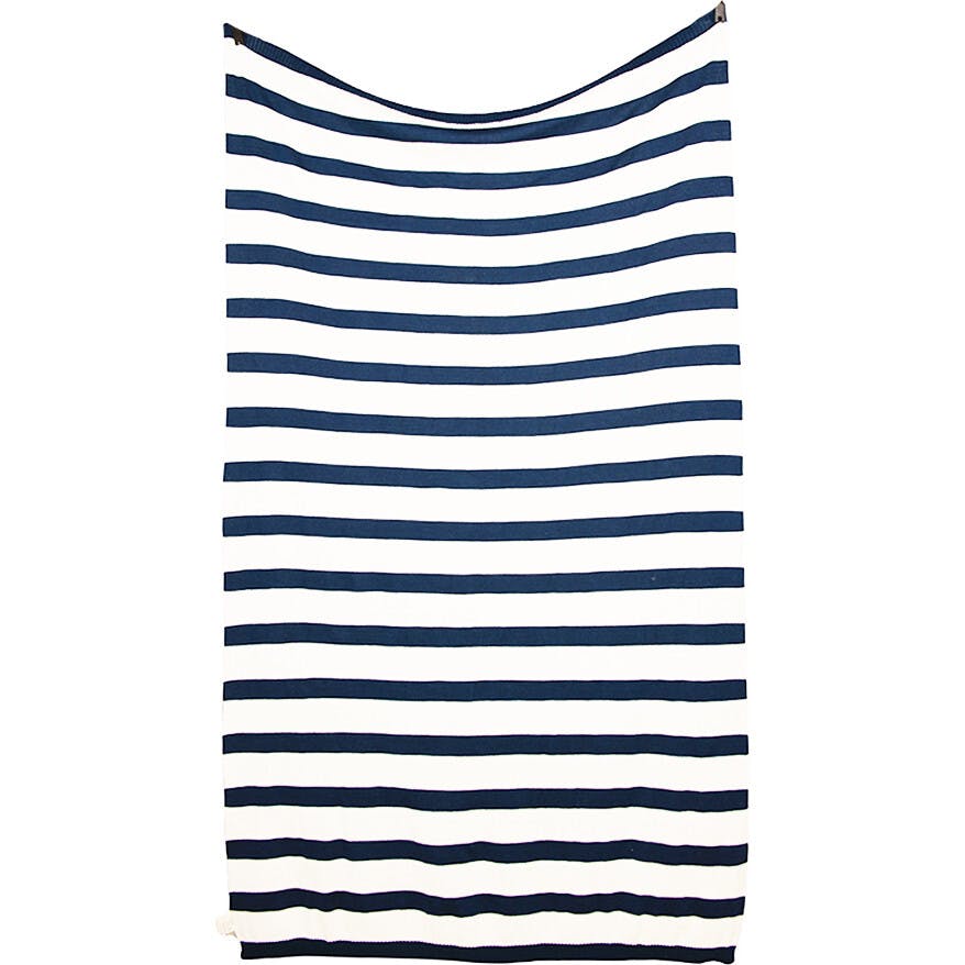 Xoxo Reversible Stripes Blanket Travel Set