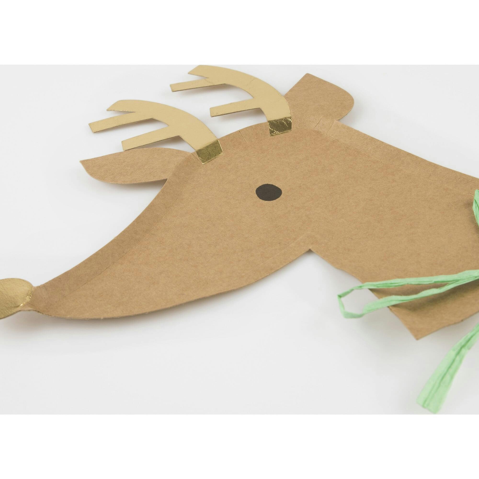 Reindeer With Raffia Bow Plates