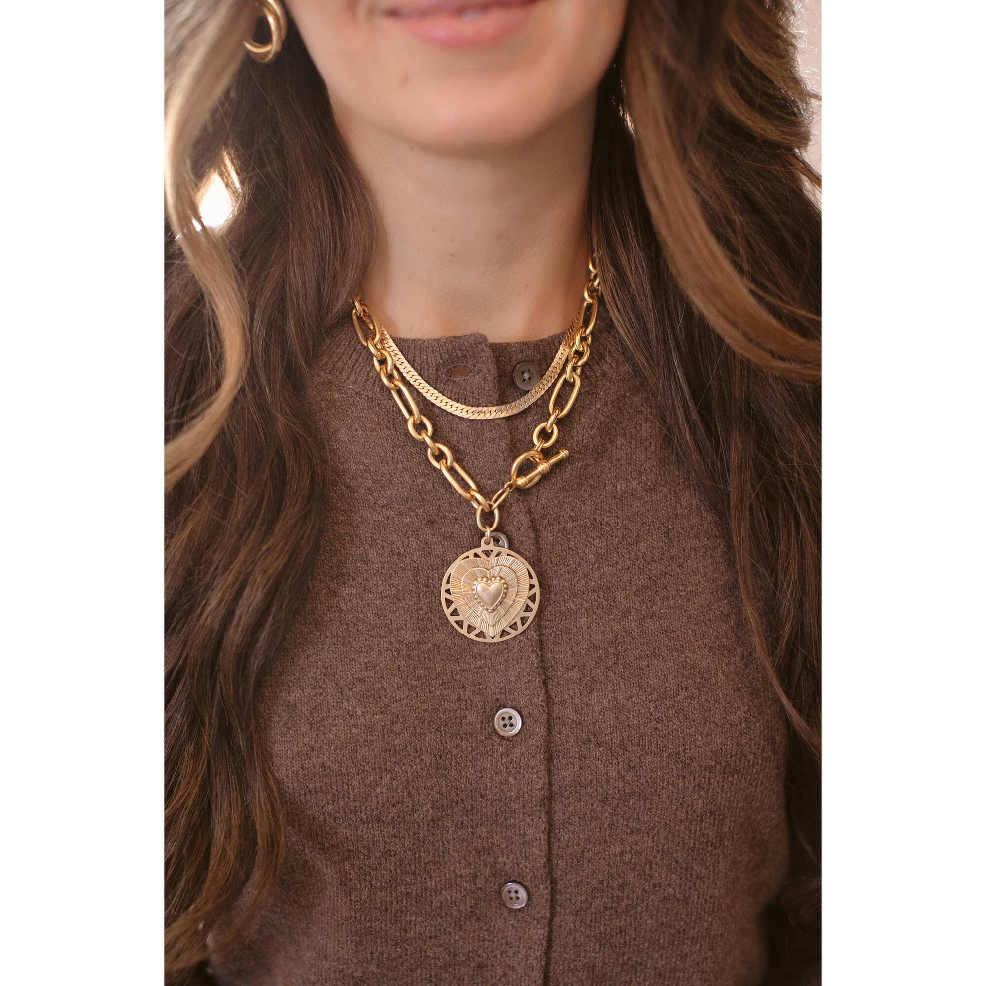 Amora Necklace