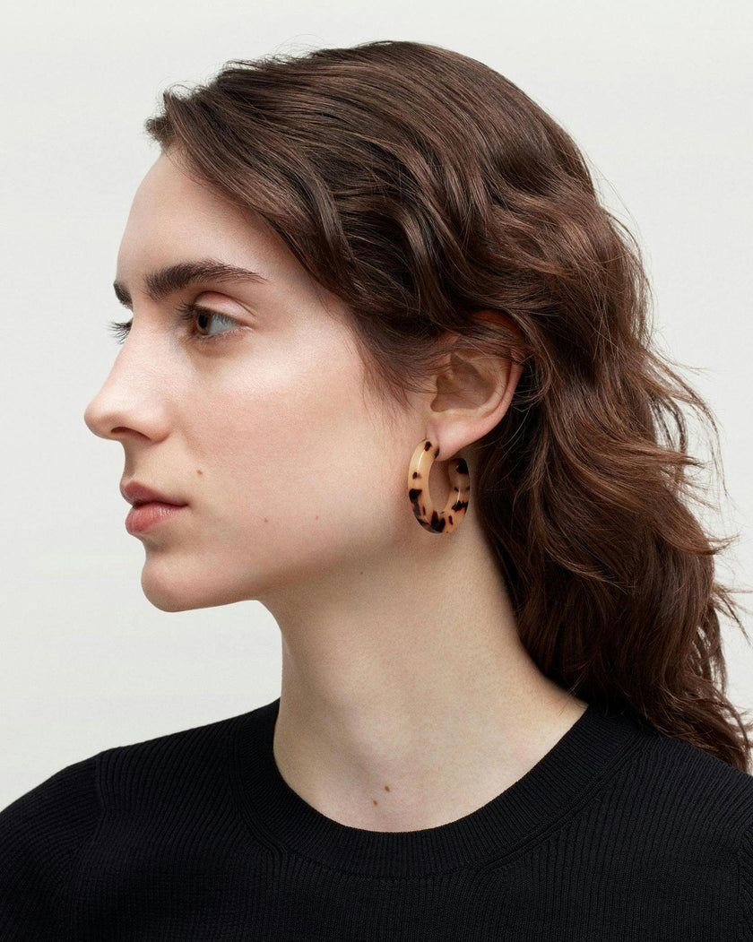 Kate Hoops in Alabaster