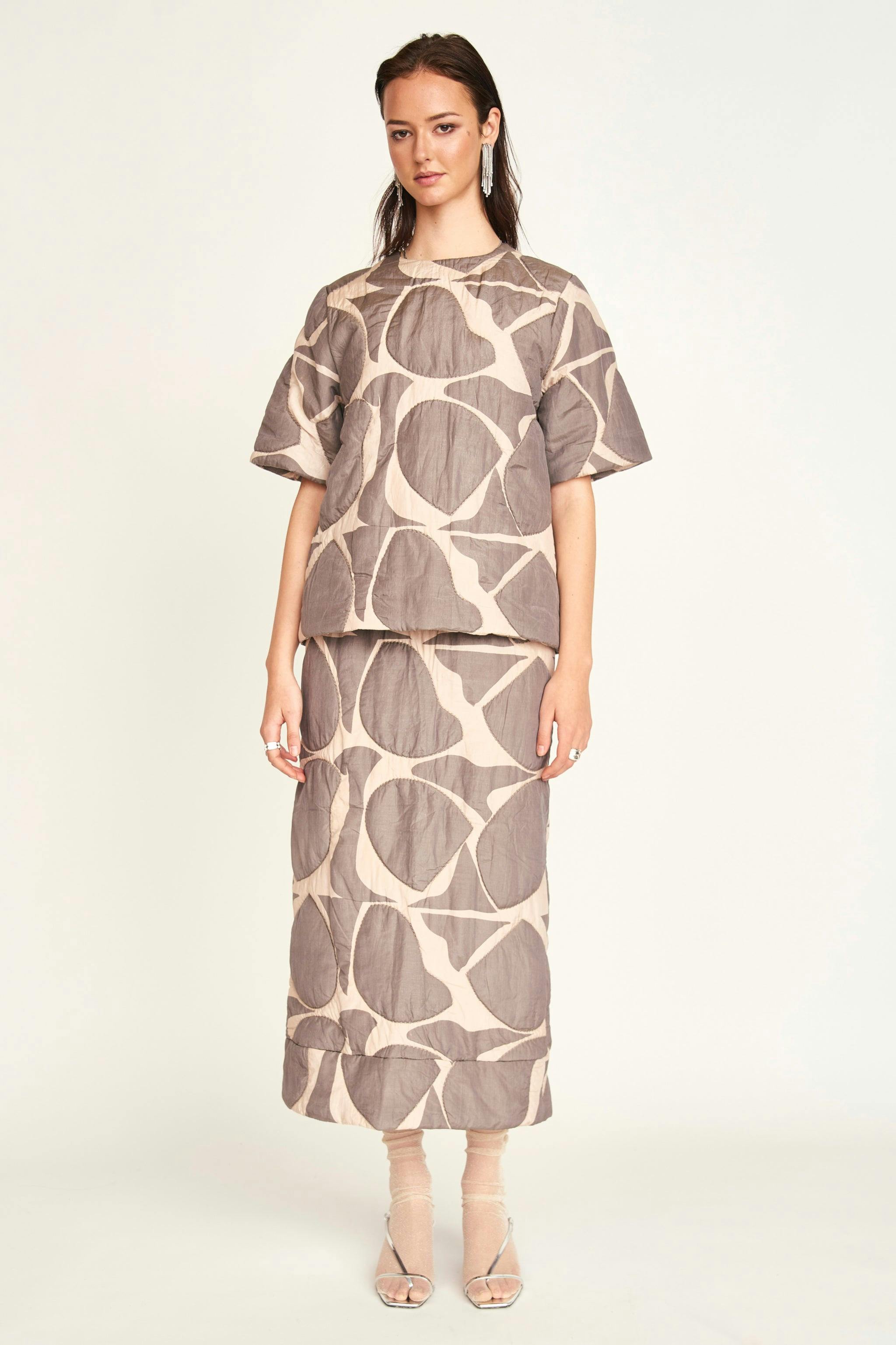 Lombok Skirt in Charcoal Jurassic