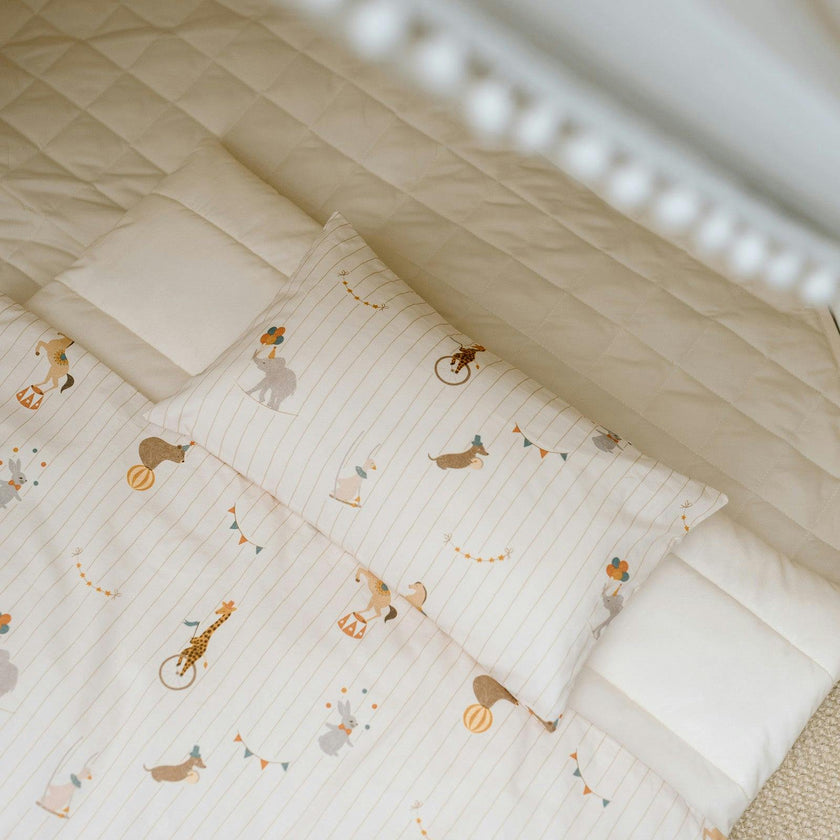 Dreamy Animal Portable Bedding Set