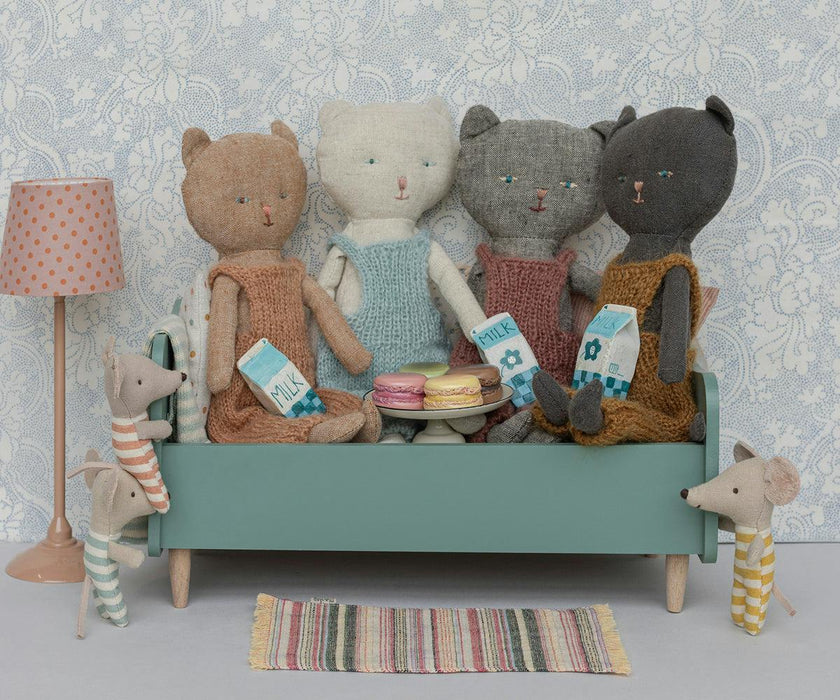 Baby Mouse Triplets in Box