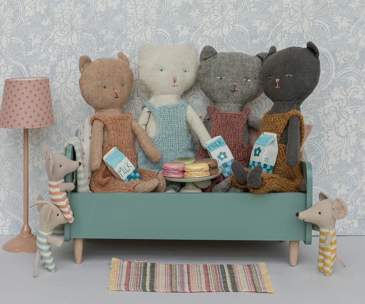 Baby Mouse Triplets in Box