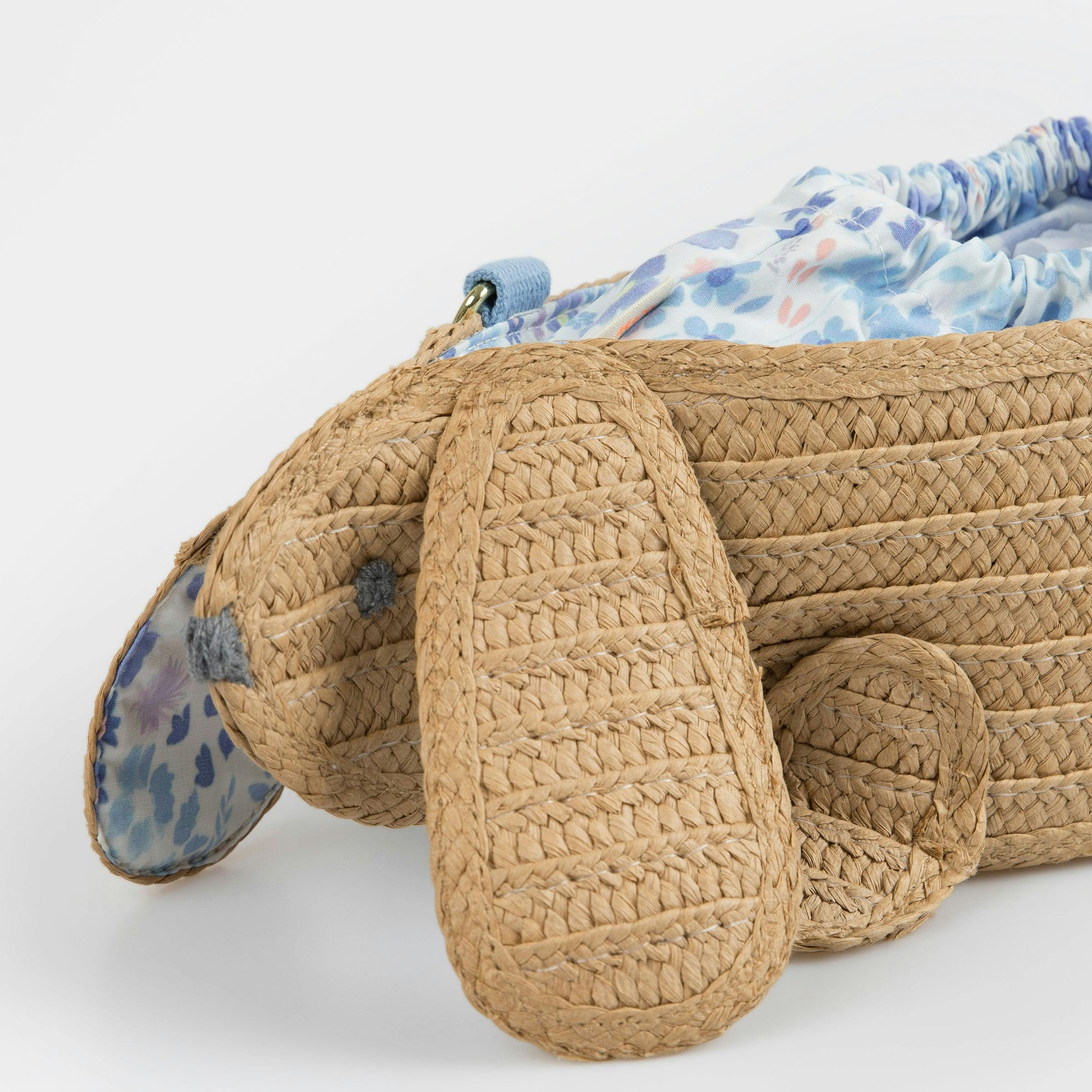 Woven Sausage Bag