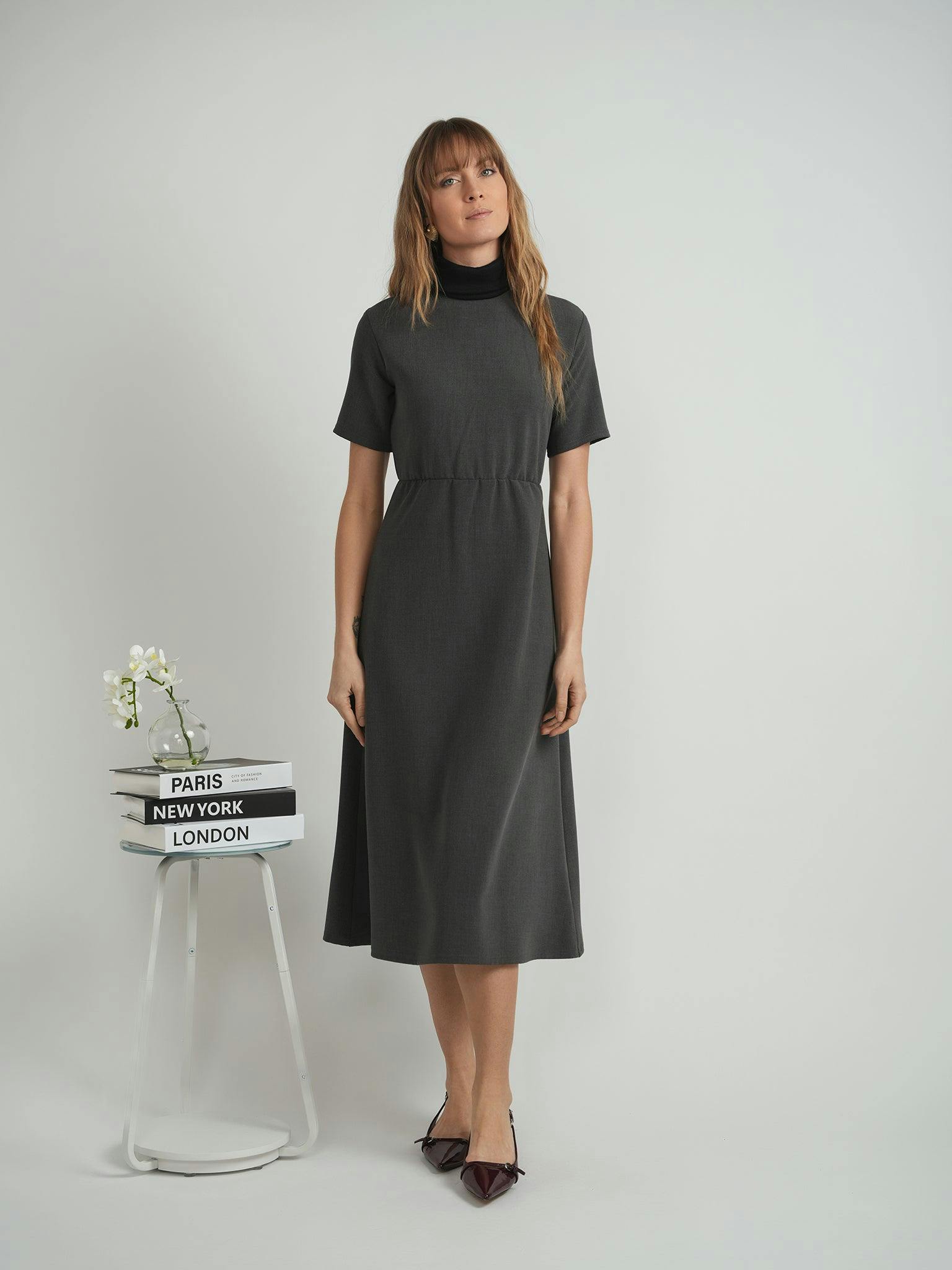 Midi Mock Kneck Dress