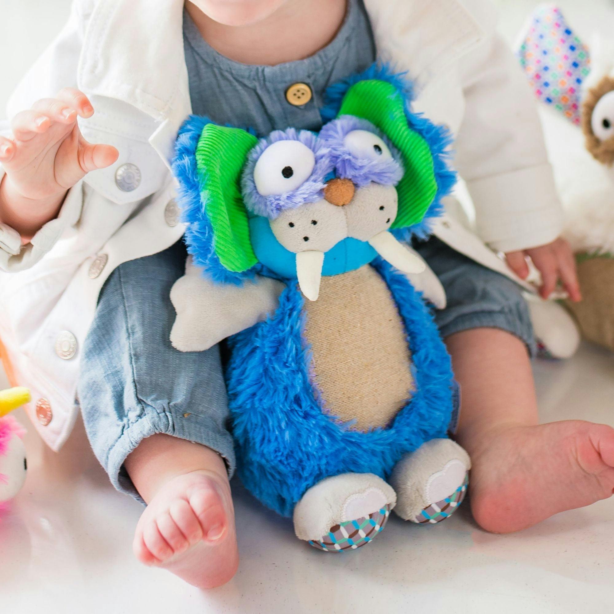 Gus Soft Toy & Infant Novel Set