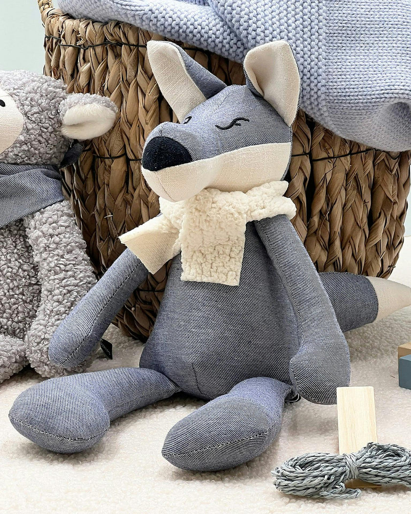 Henri the Wolf | Pamplemousse Peluches