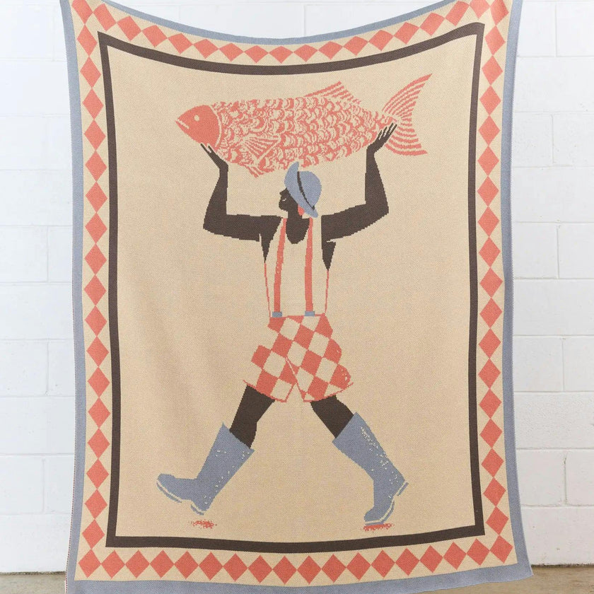 Un Beau Poisson Knit Blanket