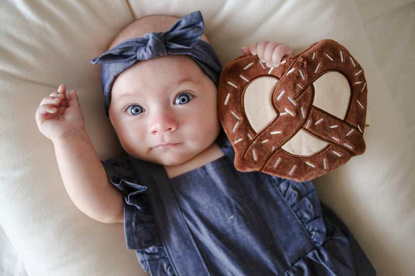Sweet Treats Crinkle Blankie - Pretzel