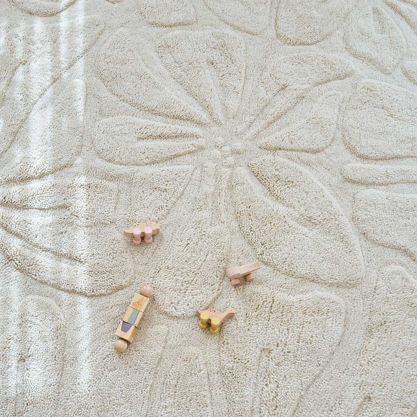 Floral Field Washable Wool Area Rug
