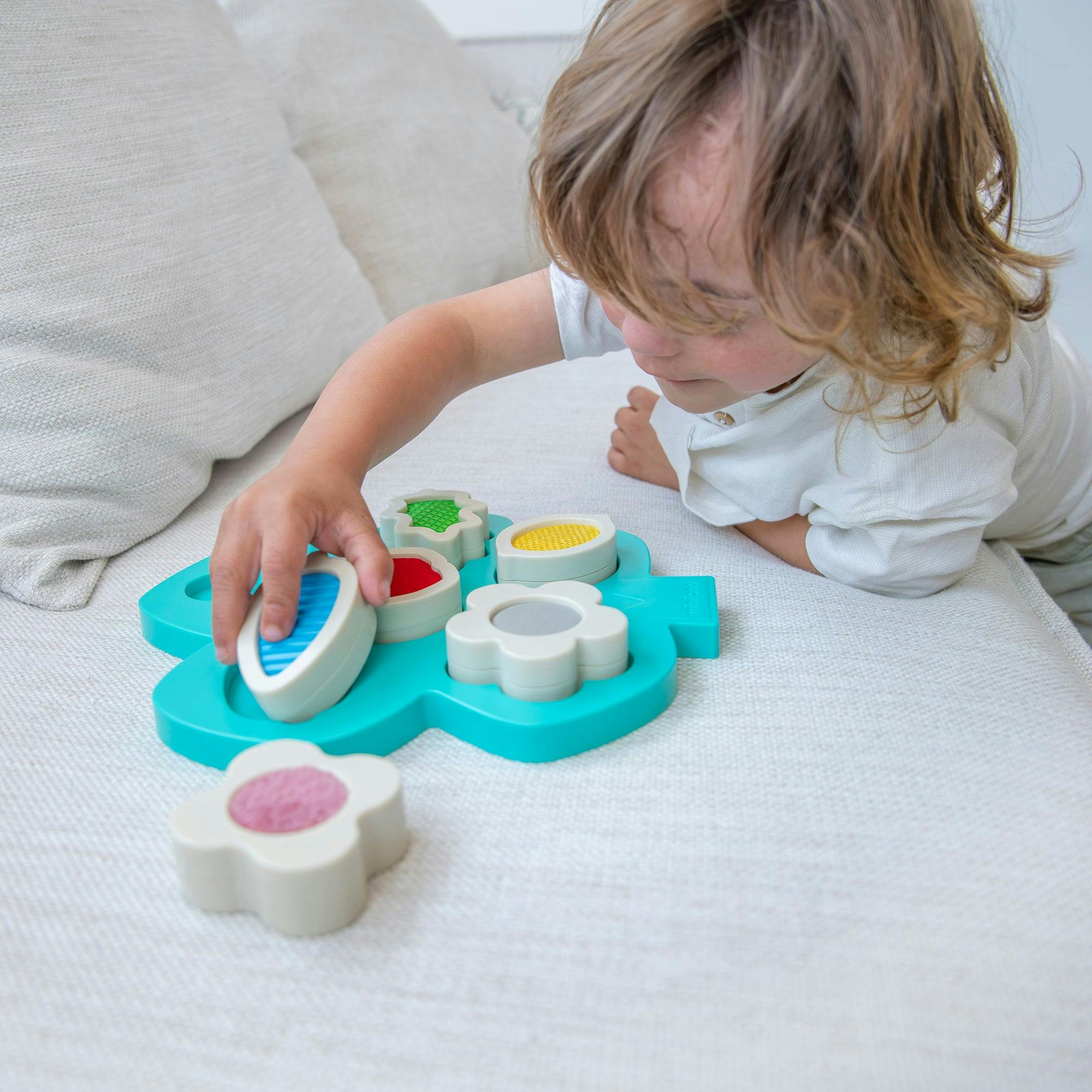 Feel to Learn:&nbsp;Nestable&nbsp;sensory Tree