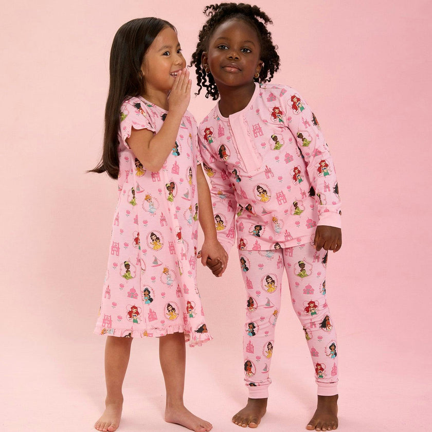 Magnetic Nightgown