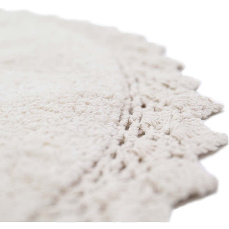Perla Hand-Tufted Crochet Lace Trim Round Rug