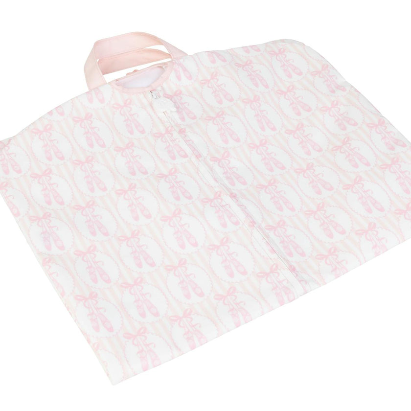 The Garment Bag in Ballet