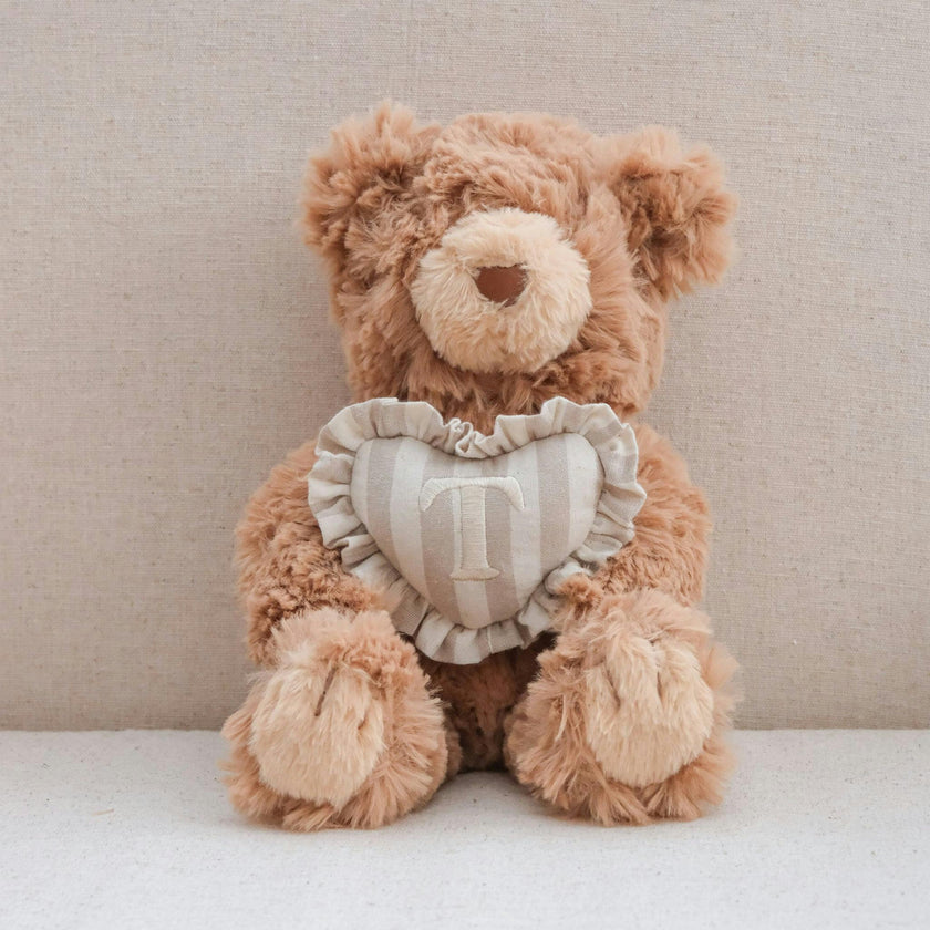 INITIAL TEDDY