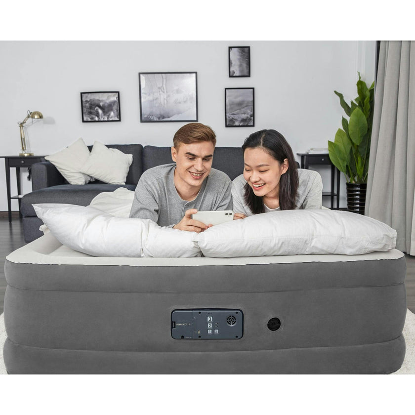 AlwayzAire: 18" Airbed - Queen - Built-In Comfort Pump