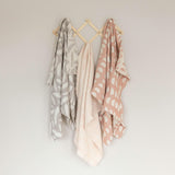 Jacquard Blanket Grey Feather