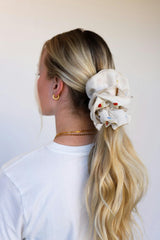 CREAM FARMERS MARKET CORSET SCRUNCHIE