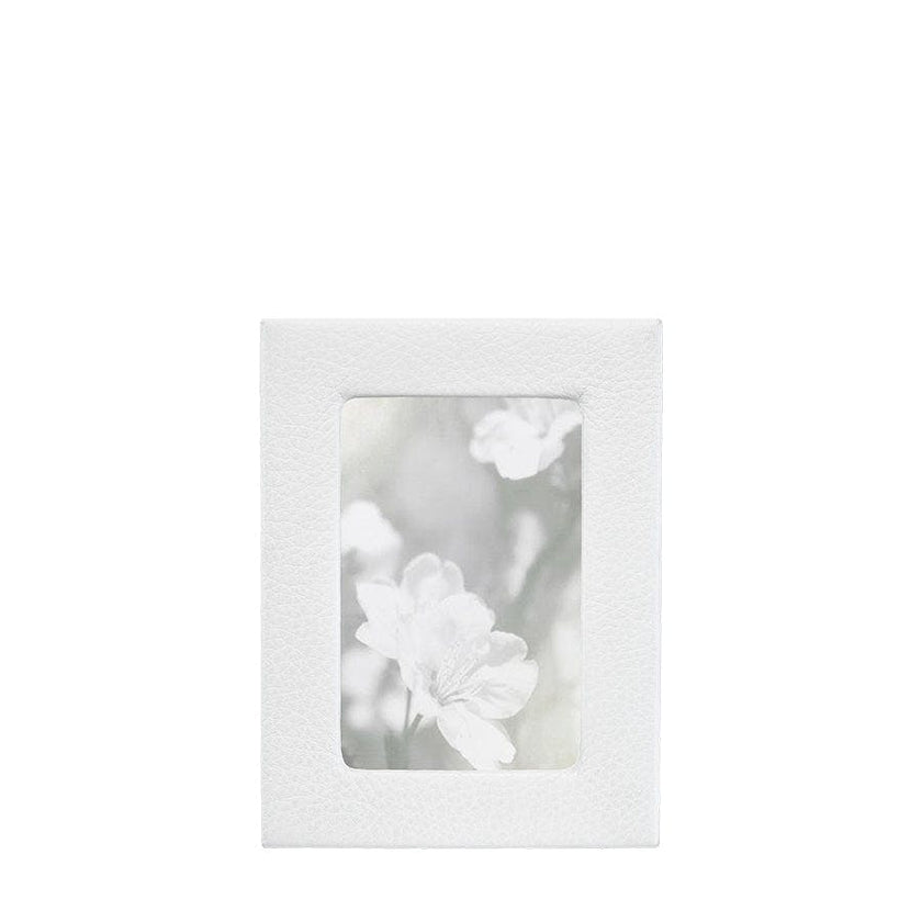 4" x 6" Pebble Grain Leather Frame