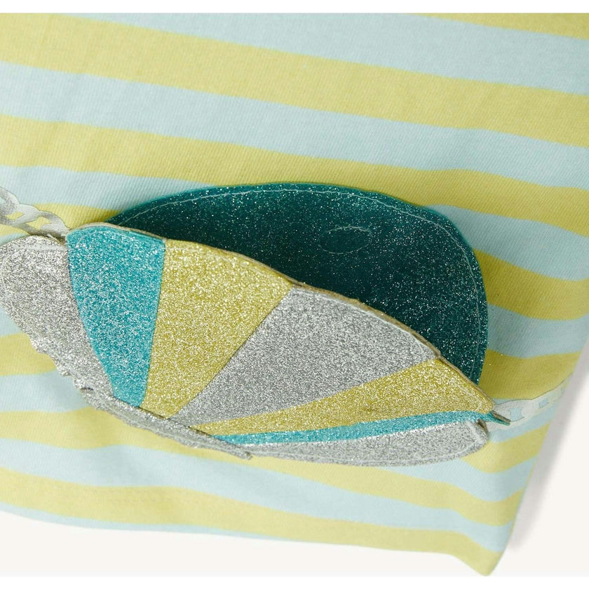 Magnetic Peek-A-Pocket T-Shirt & Shorts Set