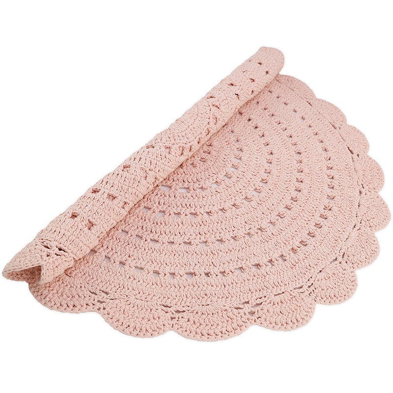 Alma Hand-Crocheted Scalloped Round Rug