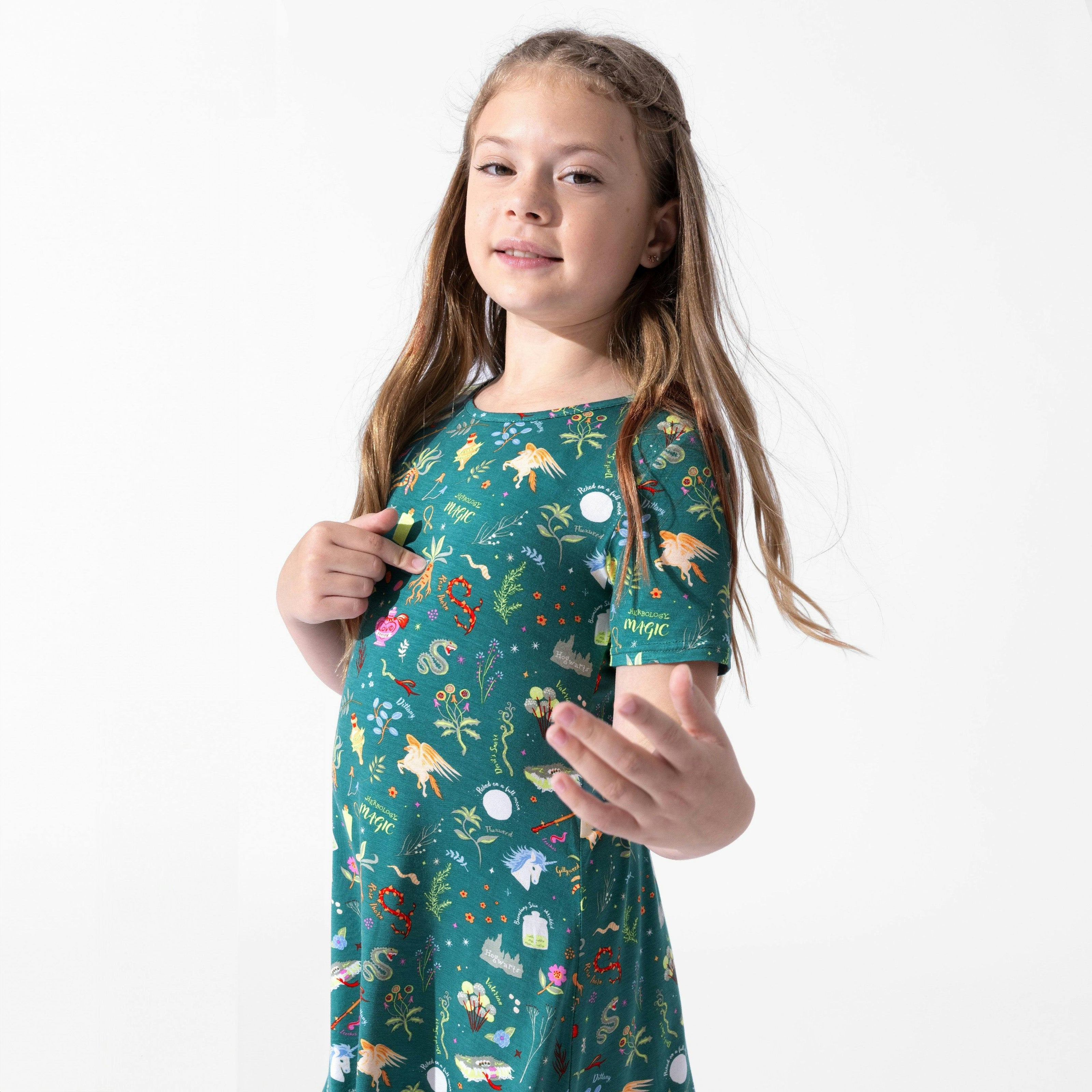 Mandrakes Potions & Herbs Bamboo Girls' Short Sleeve Dress