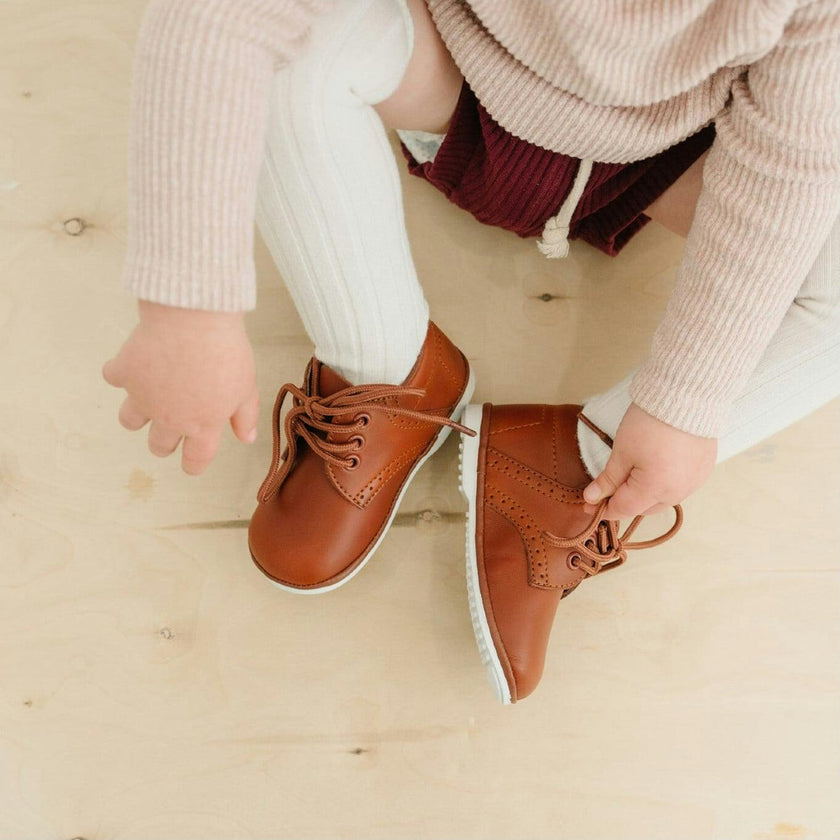James Waxed Leather Lace Up Shoe (Baby)