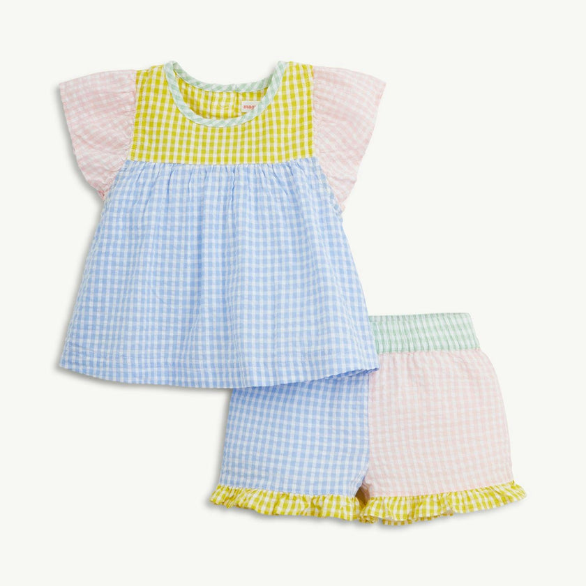 Magnetic Flutter Sleeve Top & Shorts