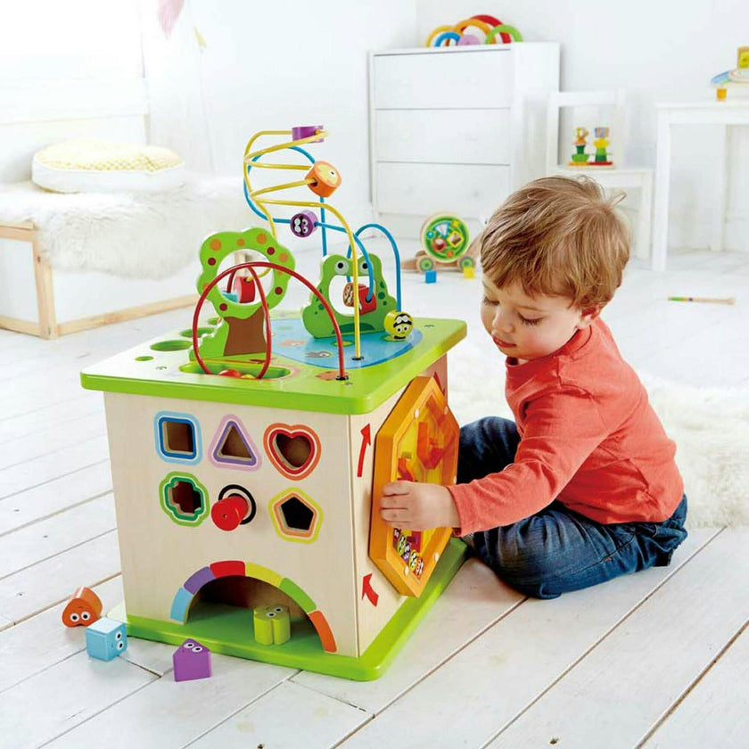 Country Critters 5-Sided Wooden Play Cube for Toddlers