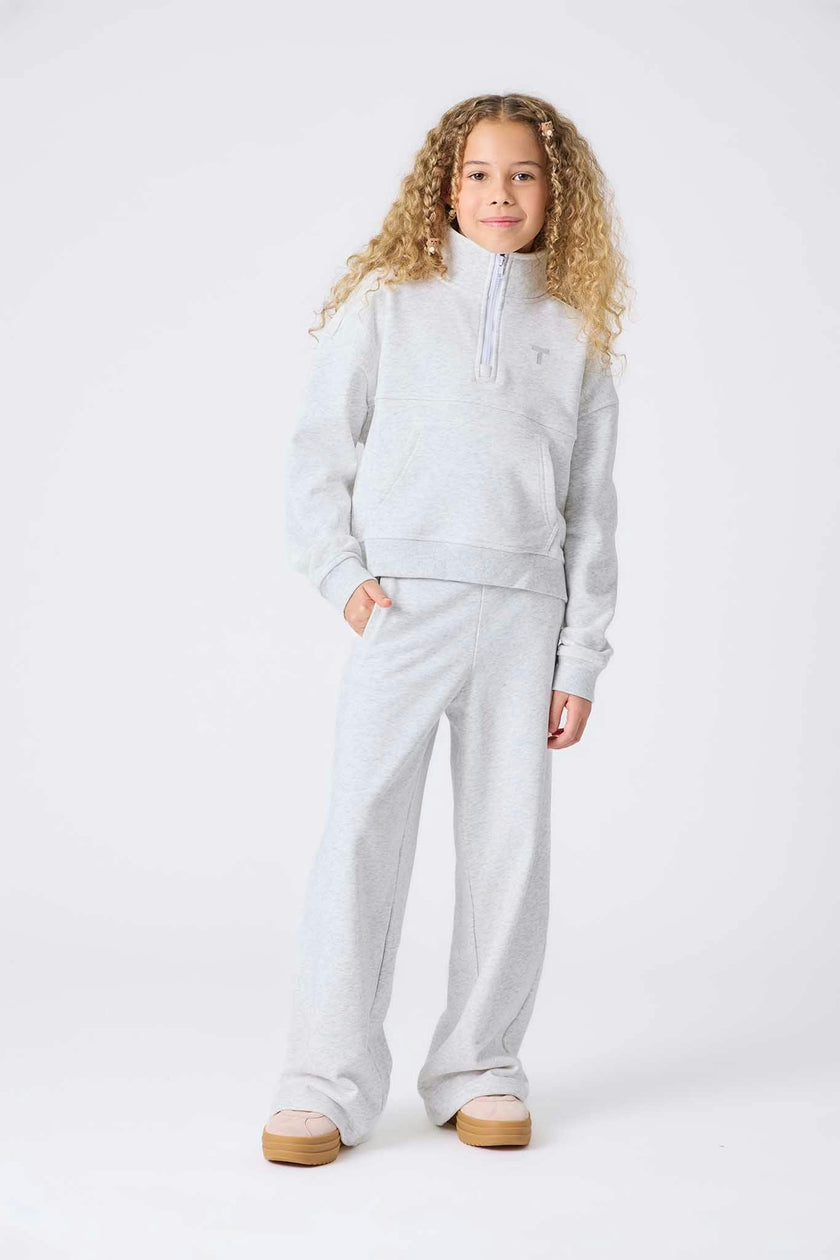 Girls Quarter Zip Sweatshirt in Light Ash Gray