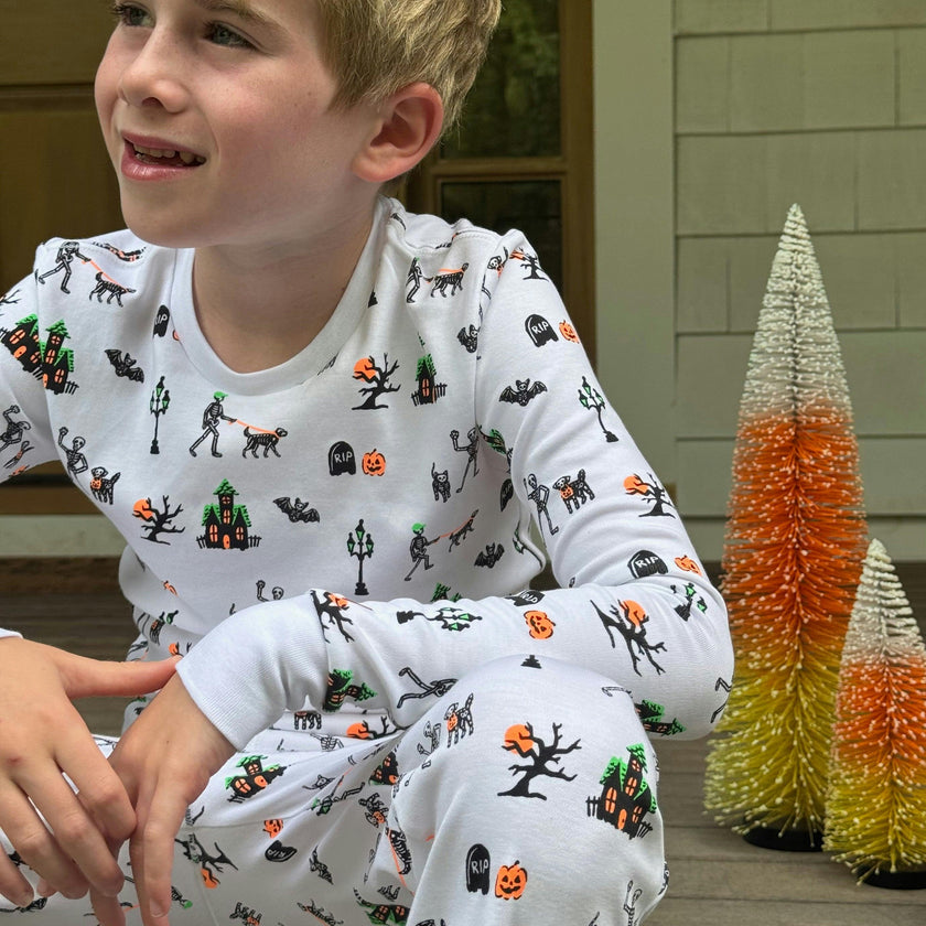 The Organic Long Sleeve Pajama Set [Spooky Skeletons]