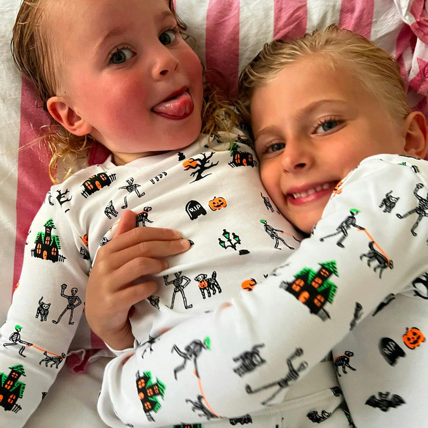 The Organic Long Sleeve Pajama Set [Spooky Skeletons]