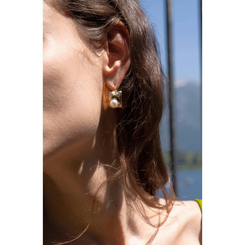 Dawn Light Pearl Hoop Earrings