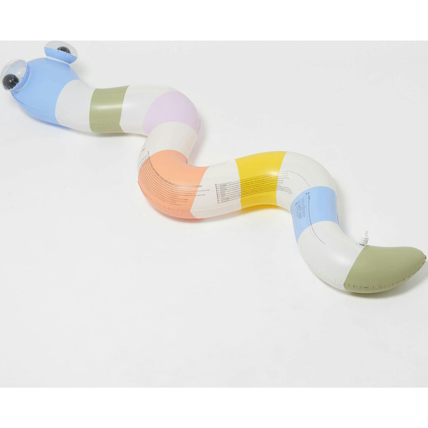 Inflatable Sprinkler: Into The Wild Snake