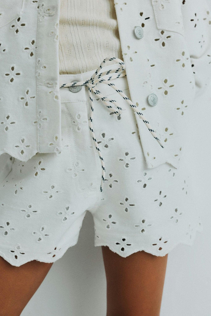 Camelia Short Pure Cloud Denim