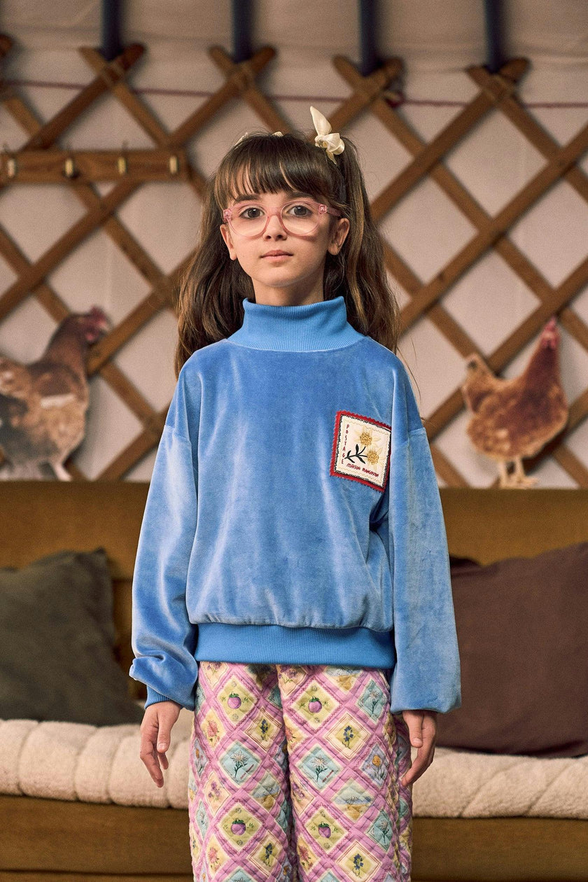POSTCARD VELVET SWEATER BLUE