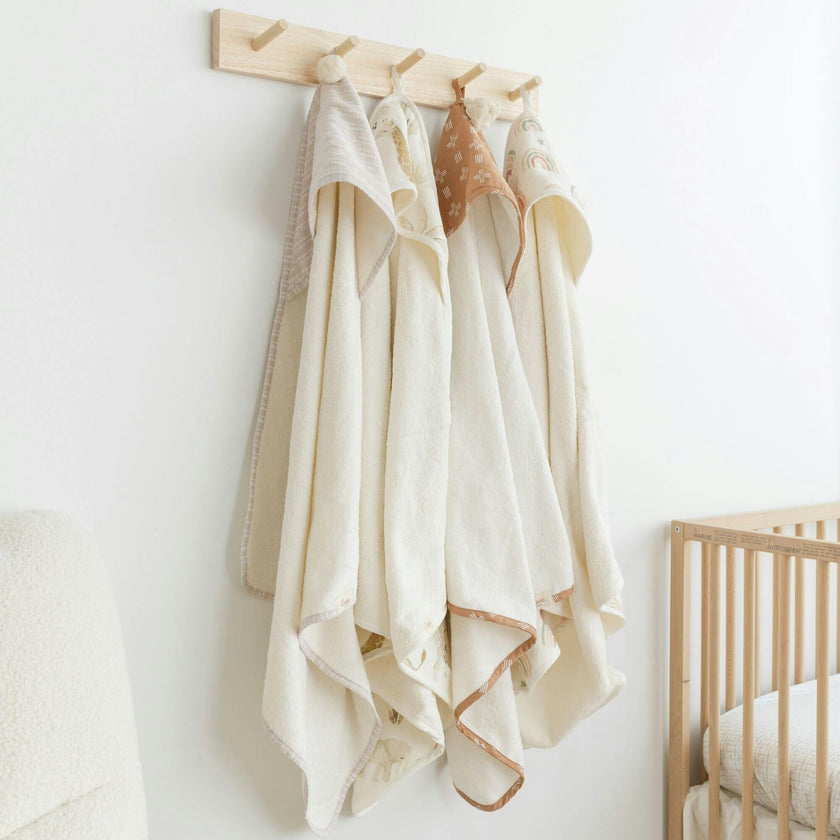 Cove Baby Hooded Towel (Dot)