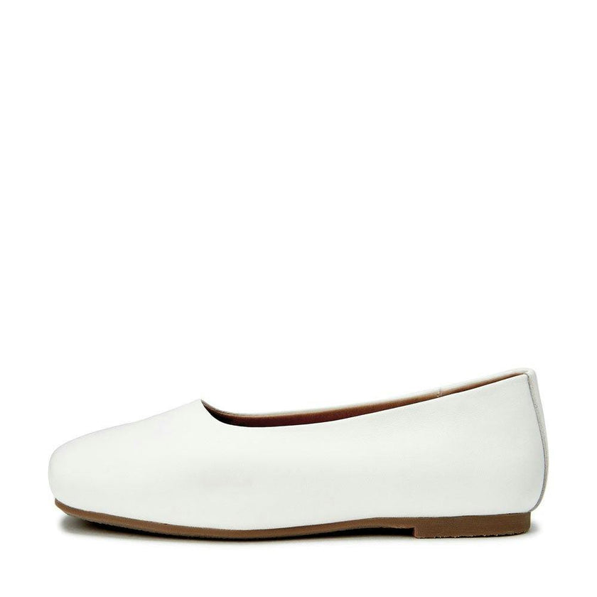 Ember Square Toe Leather Flats