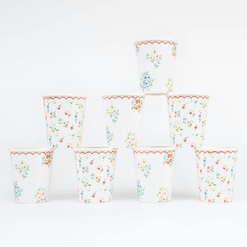 Ditsy Posy Scalloped Cups