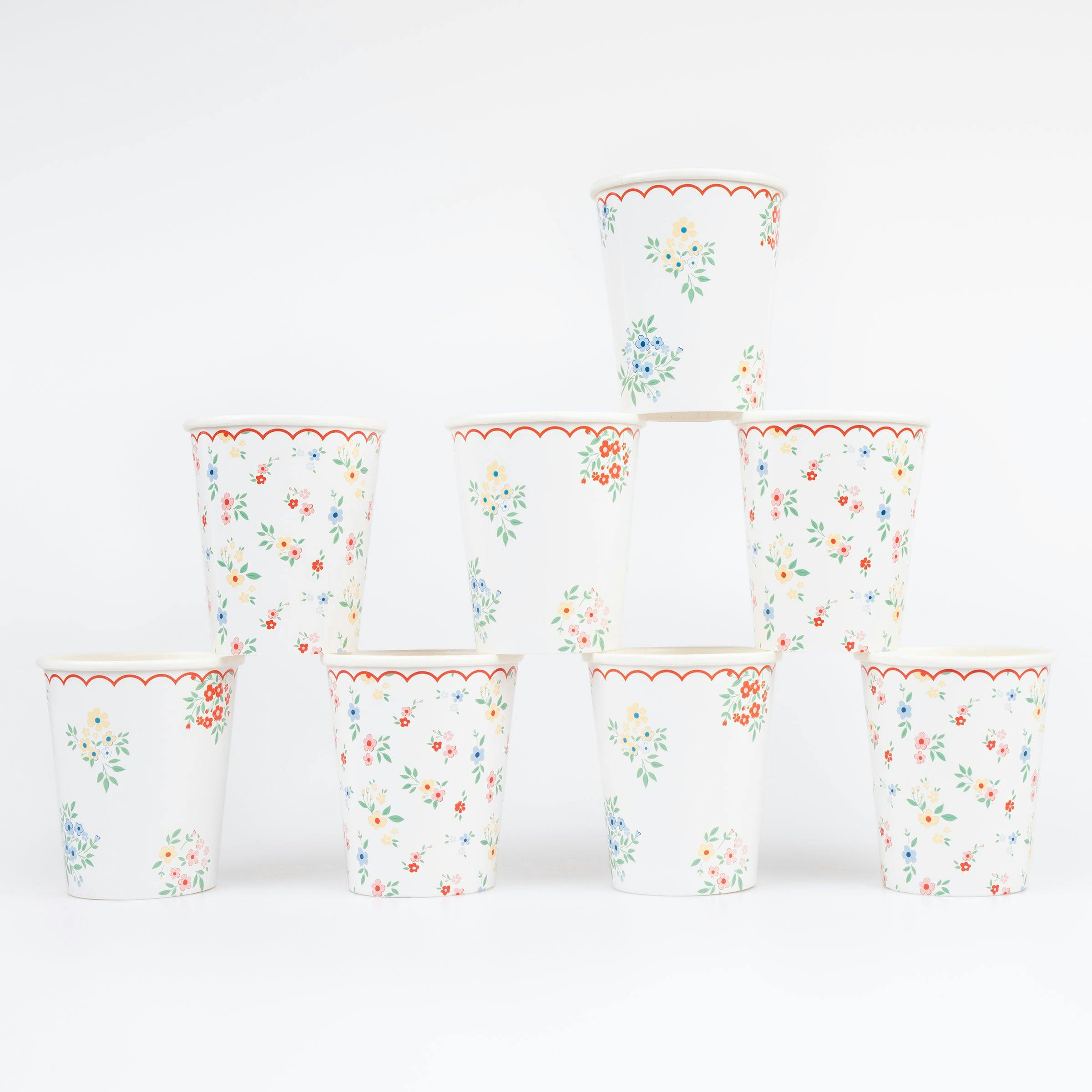 Ditsy Posy Scalloped Cups