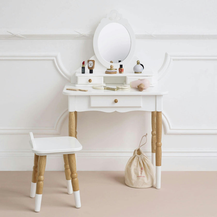 Vanity Table & Stall