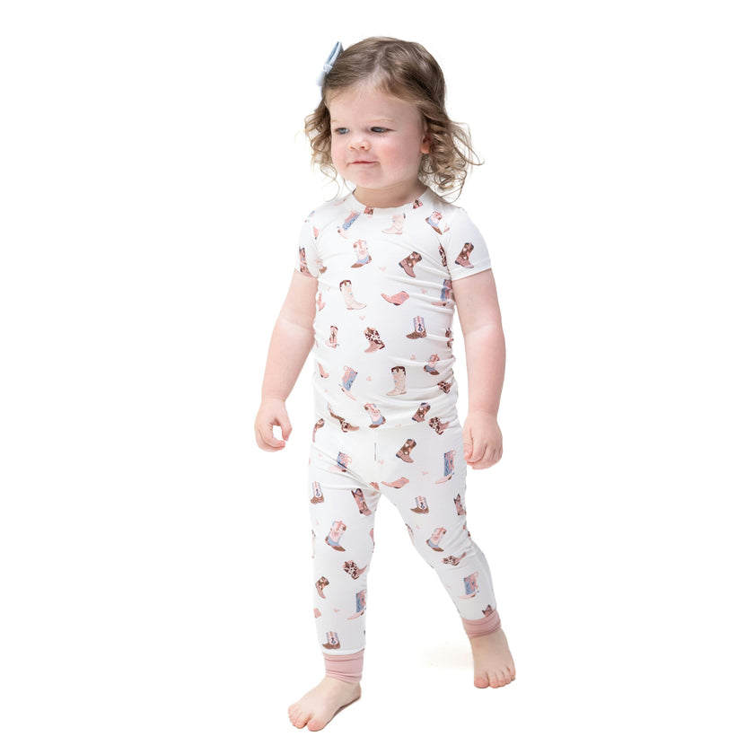 Buckarette Boots - Short Sleeve Loungewear Set