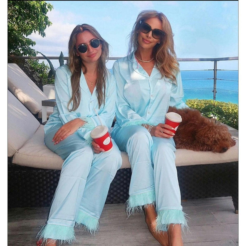 Women's Sky Feather Silky Set