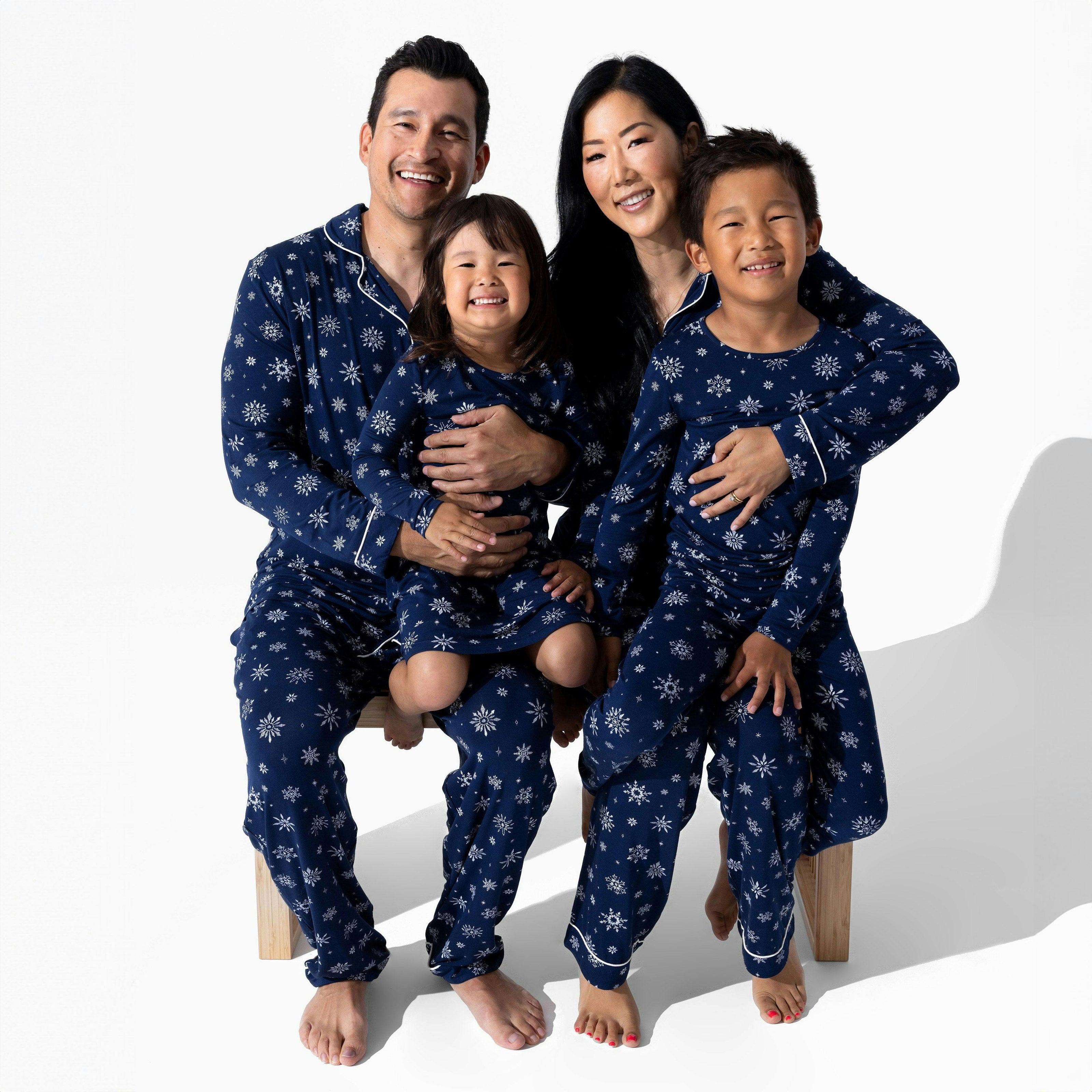 Snowflake Bamboo Men's Pajama Set