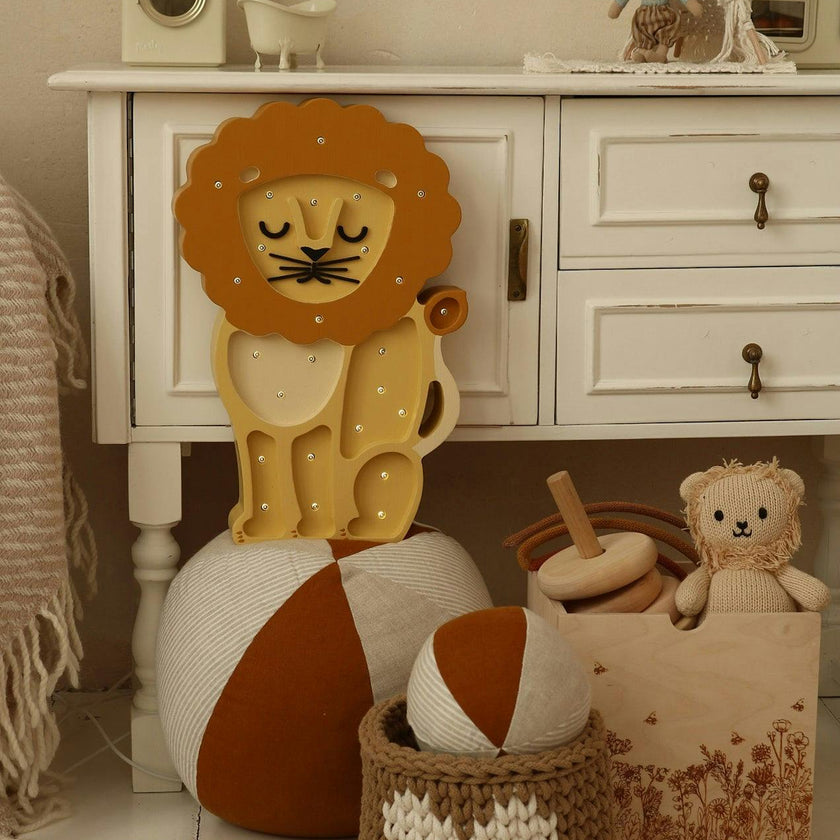 Little Lights Lion Lamp