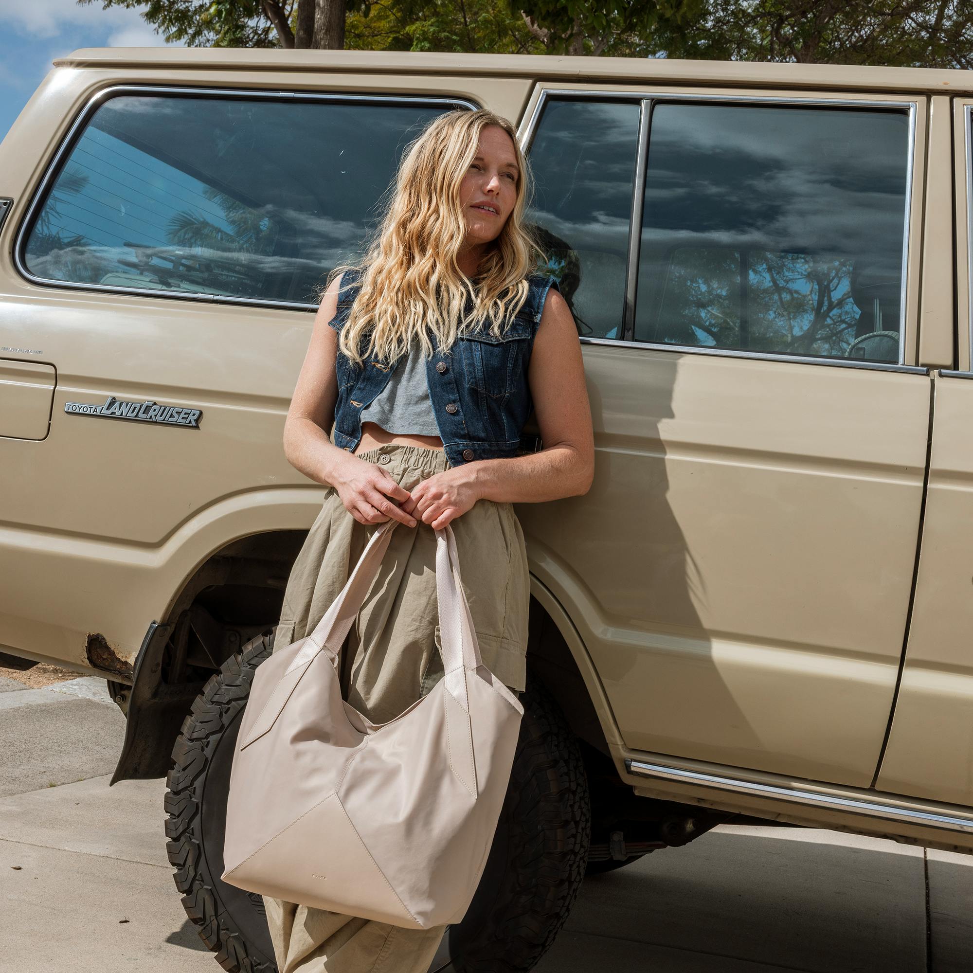 Beverly Tote, Sand