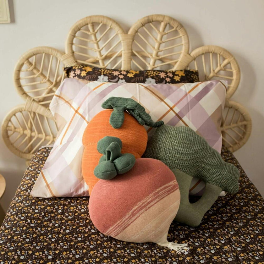 Knitted Cushion Brucy The Broccoli