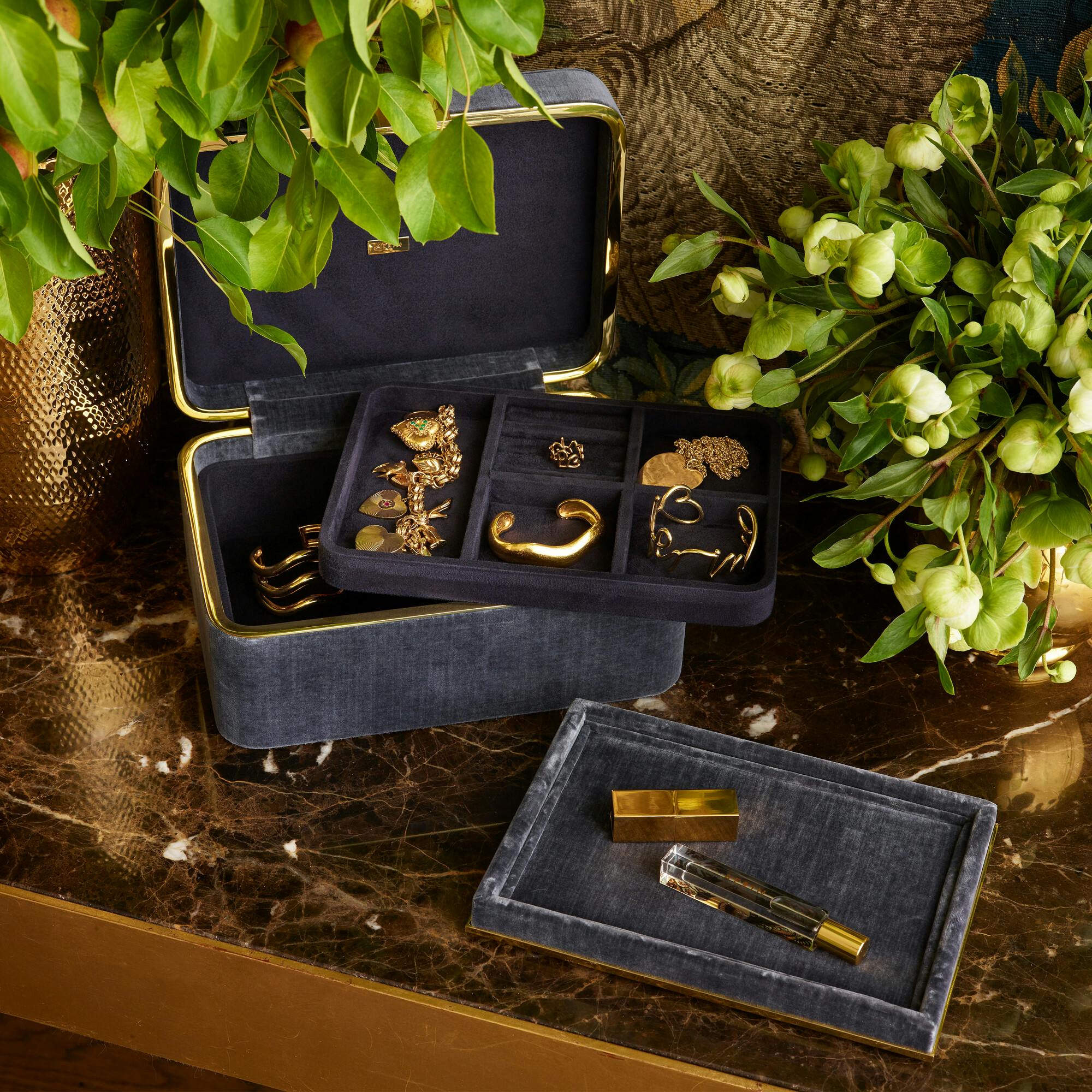 Valentina Velvet Rectangular Tray